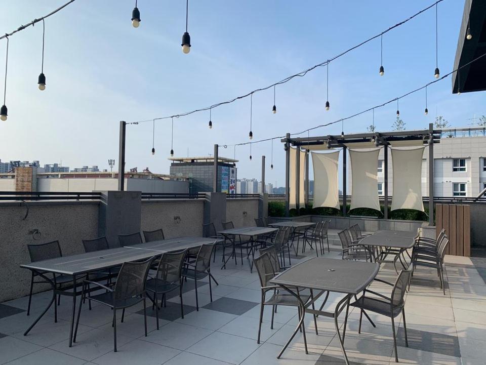 On City Hotel Cheonan Exterior foto