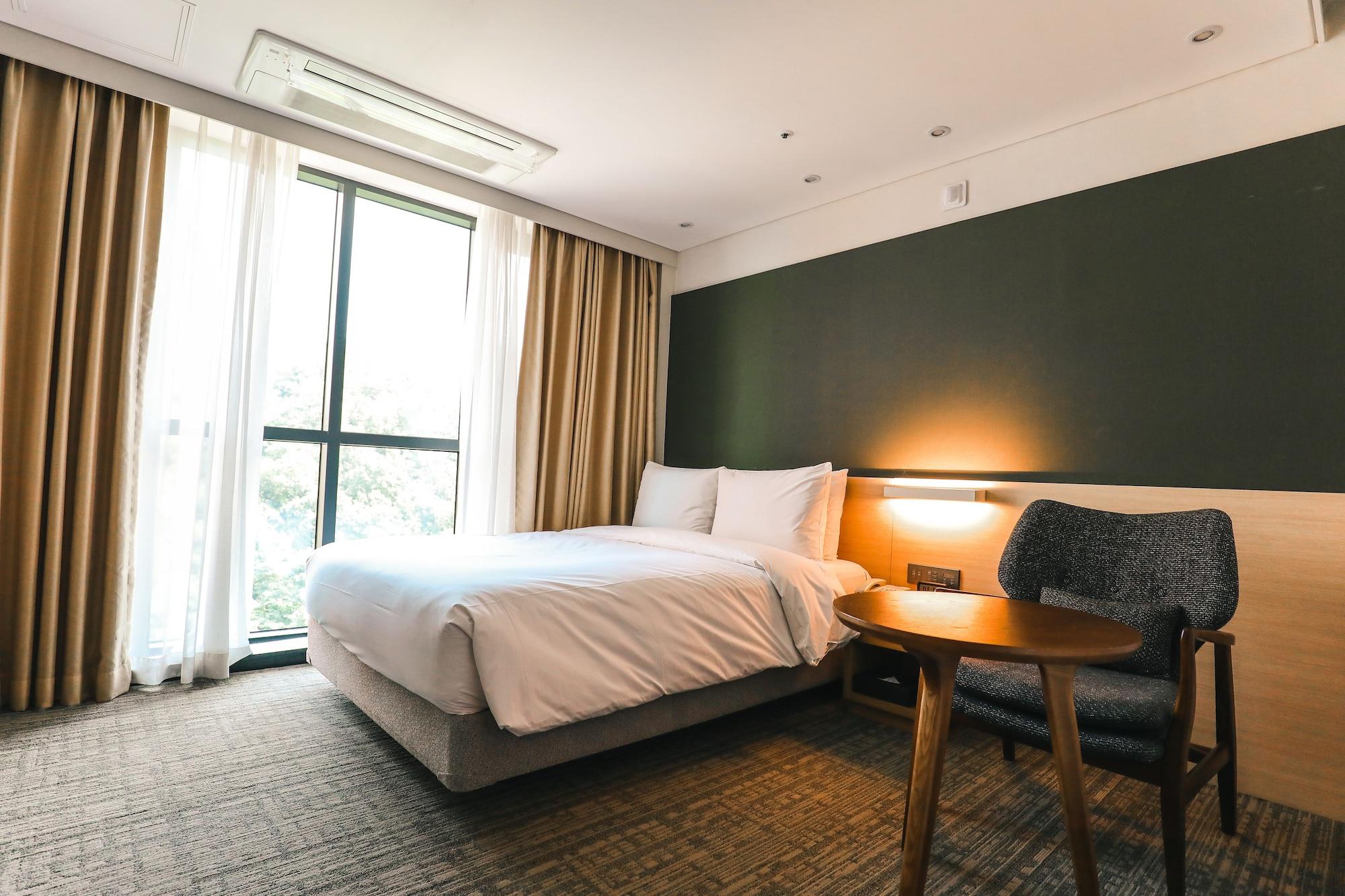 On City Hotel Cheonan Exterior foto
