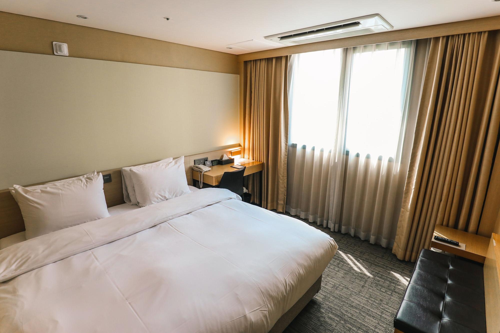 On City Hotel Cheonan Exterior foto